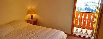 Madame Vacances Les Chalets Du Praz ラ・プラーニュ
